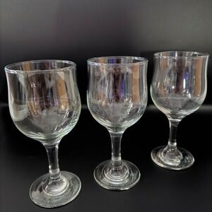 Unbranded Wine Water Goblets Set of 3 Clear Glass Stemmed 6.5 Inch Tall Classic